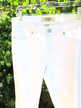 WHITE JEANS, 8, LIGHTWEIGHT D. JEANS NY, MIDRISE, PLAIN POCKETS, STRAIGHT LEG